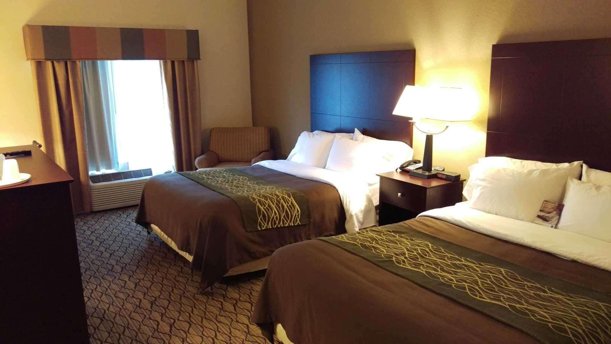 Comfort Inn Huntington Near University Zewnętrze zdjęcie