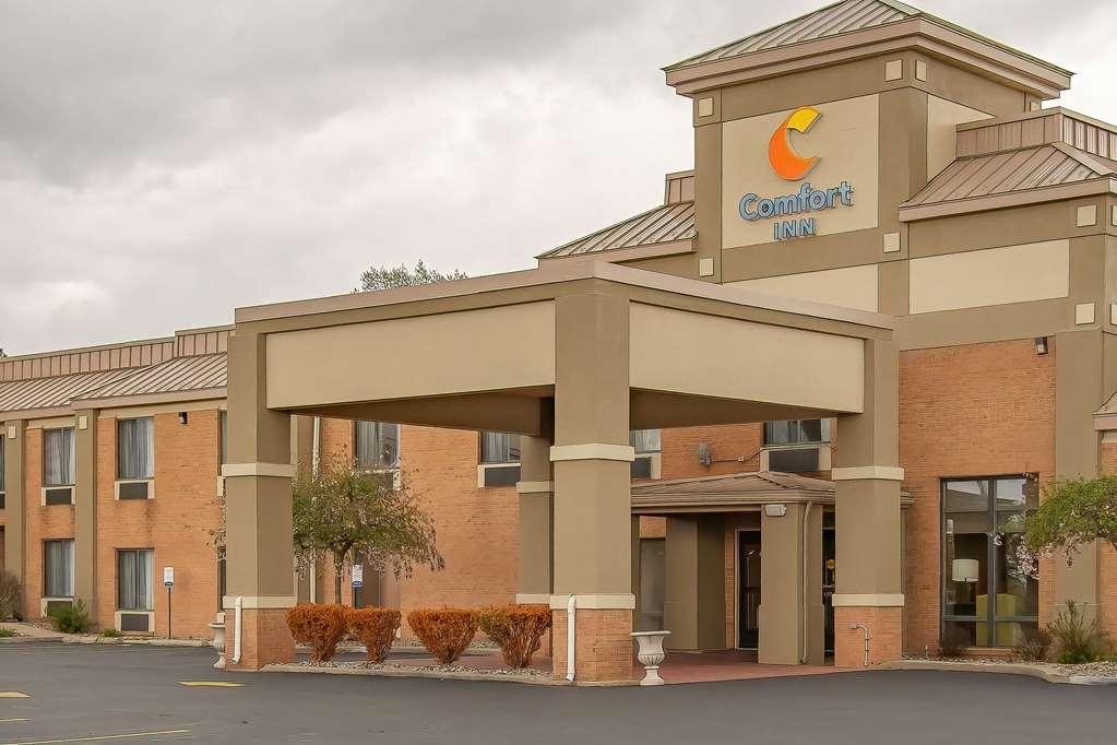 Comfort Inn Huntington Near University Zewnętrze zdjęcie
