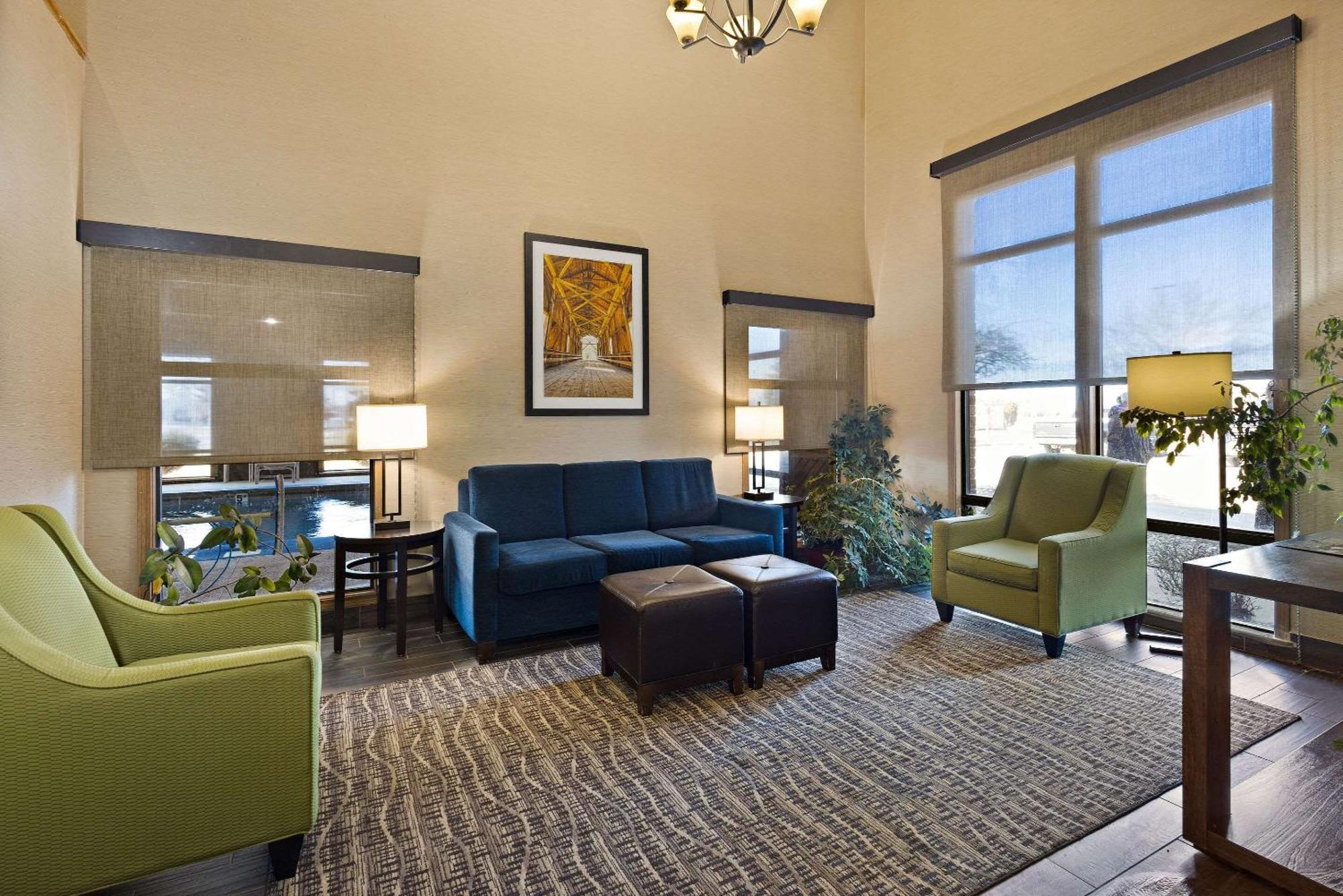 Comfort Inn Huntington Near University Zewnętrze zdjęcie